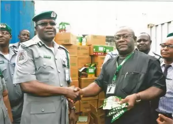 Photos: Nigeria Customs seize 20ft container of ready-to-eat Nigerian food imported from India